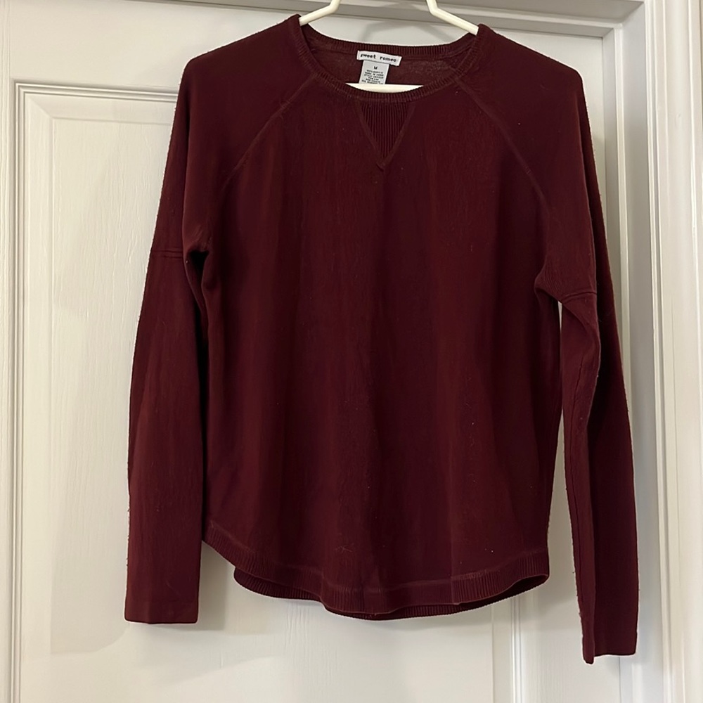Sweet Romeo Crew Neck Sweater, Women’s Size M, Maroon